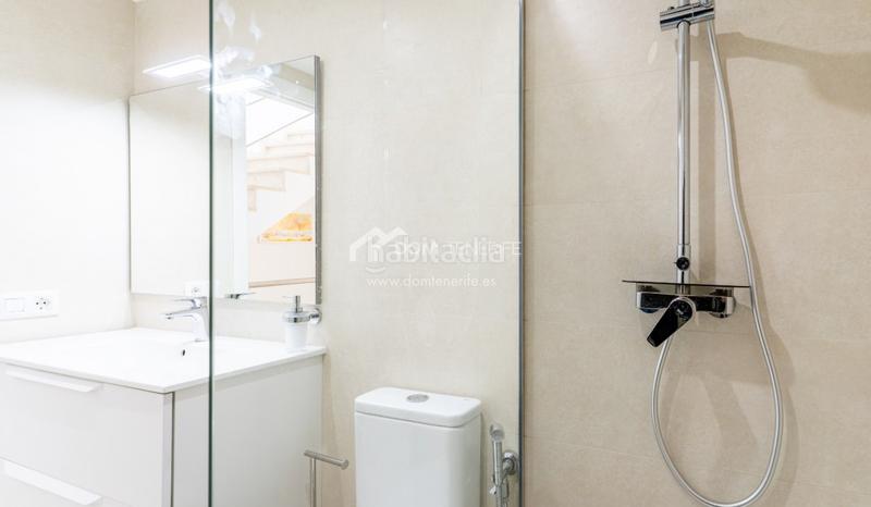 Foto 0ff8e6cd-c7ae-4f92-a0c0-775a46205700. Maison avec parking piscine dans Playa de las Américas Arona