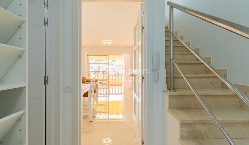 Foto 1b41a89c-b972-4585-b73d-79004c6c2b04. Maison avec parking piscine dans Playa de las Américas Arona