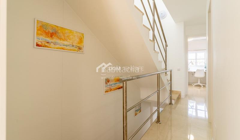 Foto 29793aba-7dac-435f-960a-46fc99c6ff8e. Maison avec parking piscine dans Playa de las Américas Arona