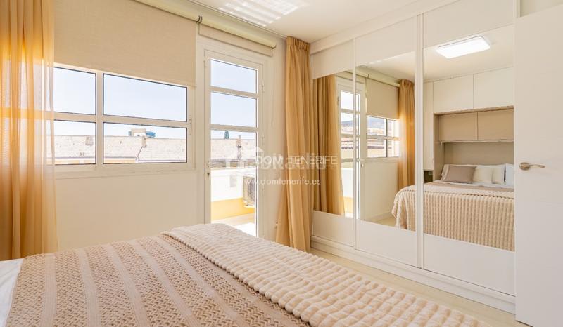 Foto 887bf7c5-2379-4677-b70a-b5c48ce9a832. Maison avec parking piscine dans Playa de las Américas Arona