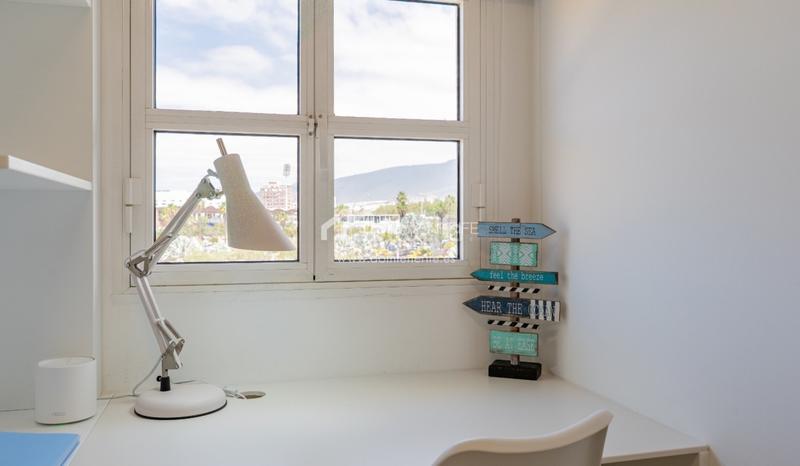 Foto 9ff46ba5-7018-4aa3-897a-08e5c303a4e7. Maison avec parking piscine dans Playa de las Américas Arona