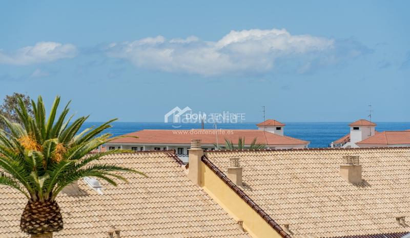 Foto a2afb0f0-caa7-445c-b4d3-2944a60e390a. Maison avec parking piscine dans Playa de las Américas Arona