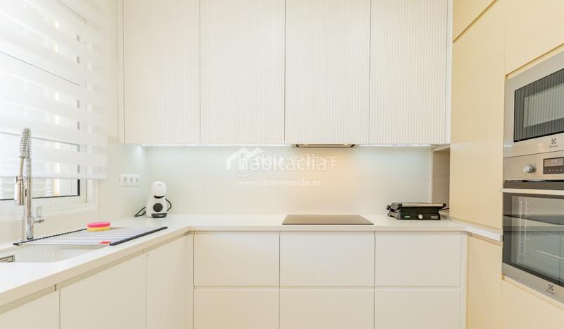 Foto e48bc50c-711d-4e68-be63-bc7721fbde25. Maison avec parking piscine dans Playa de las Américas Arona