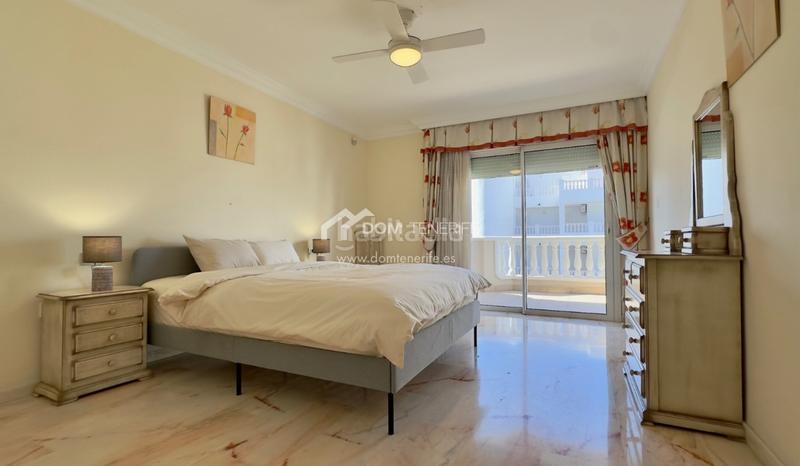 Foto 3226703d-3a5b-40f3-a9f9-e5271c3459ba. Flat with heating parking pool in Puerto de Santiago Santiago del Teide