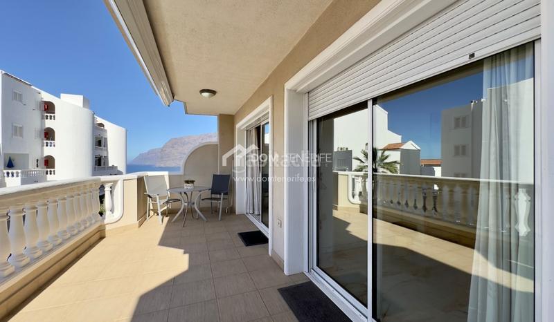 Foto 4d0cbad5-a46f-40a7-a995-80a71f96fd47. Flat with heating parking pool in Puerto de Santiago Santiago del Teide