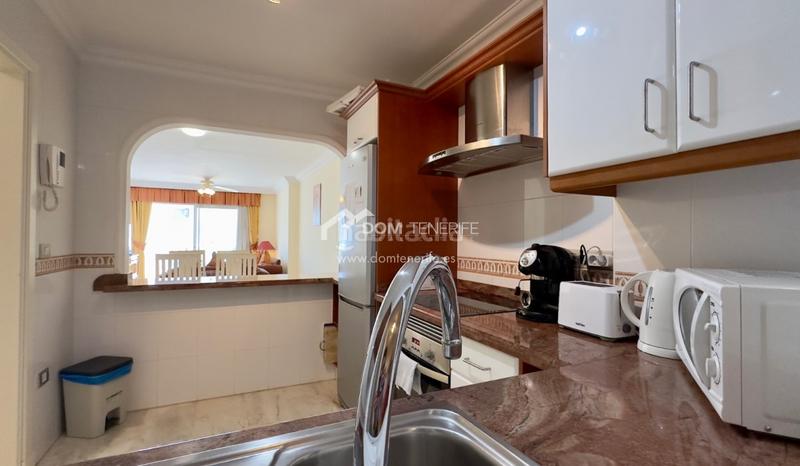 Foto 97349bd8-c2af-41b0-9af7-dac5fb70261e. Flat with heating parking pool in Puerto de Santiago Santiago del Teide