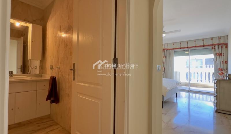 Foto 9f6126c8-178d-4671-895d-89e4f9beffdf. Flat with heating parking pool in Puerto de Santiago Santiago del Teide