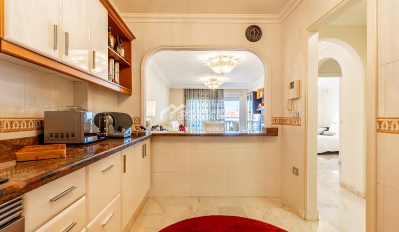 Foto 54264fef-d43a-4c0b-a81f-149a31fbeb65. Piso dom tenerife se complace en presentar una excelente oportunidad de adquirir un elegante piso de 1 dormitorio en el exclusivo compl en Santiago del Teide