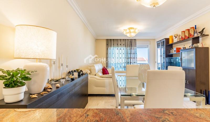 Foto a15320a5-246a-4346-afa3-bffde936e523. Piso dom tenerife se complace en presentar una excelente oportunidad de adquirir un elegante piso de 1 dormitorio en el exclusivo compl en Santiago del Teide