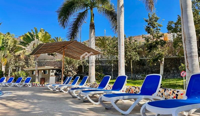 Foto a3a2a2d1-28f8-4aaf-bbc6-712ec93d0ebf. Piso dom tenerife se complace en presentar una excelente oportunidad de adquirir un elegante piso de 1 dormitorio en el exclusivo compl en Santiago del Teide