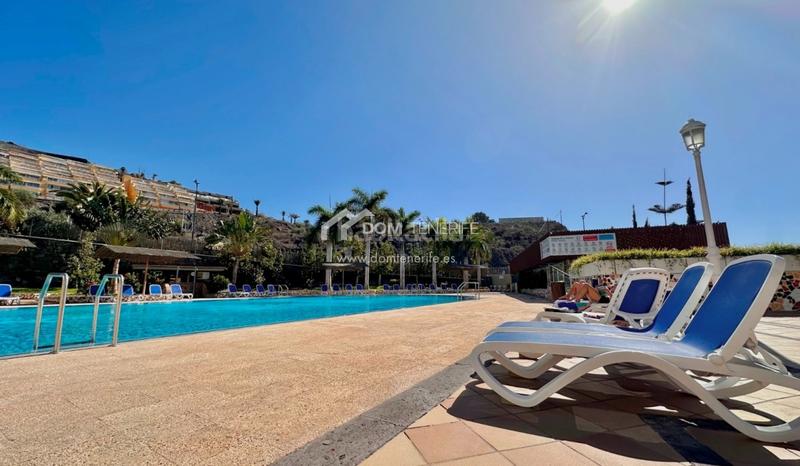 Foto a9e96e8e-2111-47be-a2ed-c490f0a17505. Piso dom tenerife se complace en presentar una excelente oportunidad de adquirir un elegante piso de 1 dormitorio en el exclusivo compl en Santiago del Teide