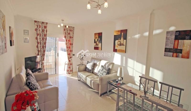 Foto 4feccf5a-9784-44a5-bed5-a0bffc3bbfe2. Appartamento con parcheggio piscina in Torviscas Centro y Alto Adeje