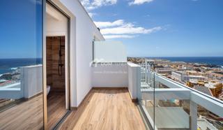 Appartement à Puerto de Santiago. Le ofrecemos un ático exclusivo de dos plantas con azotea privad