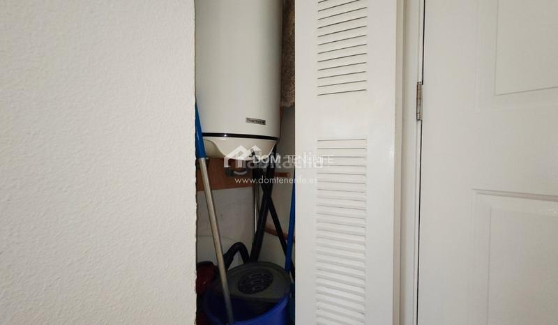 Foto 01e2f56f-29f7-4c54-ad39-52de5d805a52. Pis amb piscina a Los Cristianos Arona