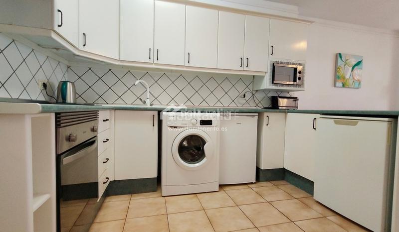 Foto a7e18c60-d6f4-4fb5-9c0d-3927c631efc2. Pis amb piscina a Los Cristianos Arona