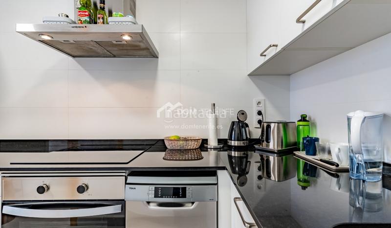 Foto 0f3b0c8d-ccd2-4e7a-a361-ea5c83c92eb0. Appartement avec parking piscine dans Casco Urbano Adeje