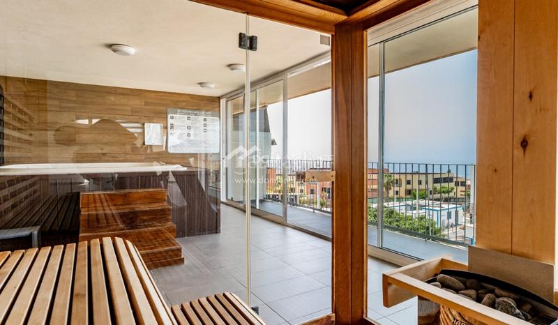 Foto 1d30127c-5411-4d94-bbc2-b04ec800eaa1. Appartement avec parking piscine dans Casco Urbano Adeje