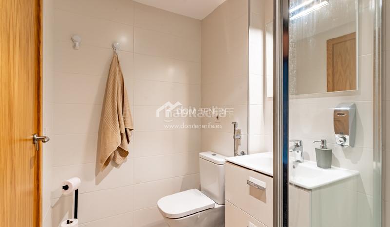 Foto c33e3b84-ad81-4e22-9bc7-5c8c929f7bf7. Appartement avec parking piscine dans Casco Urbano Adeje