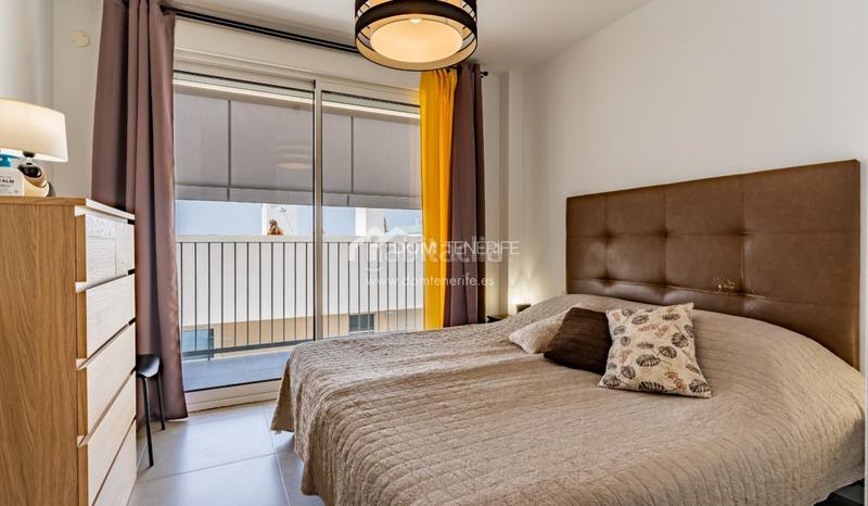 Foto f558bb43-686e-419a-ae09-574131b1b427. Appartement avec parking piscine dans Casco Urbano Adeje