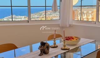 Casa a San Eugenio Alto. Casa adosada denbsplujo con impresionantes vistas al océano en l