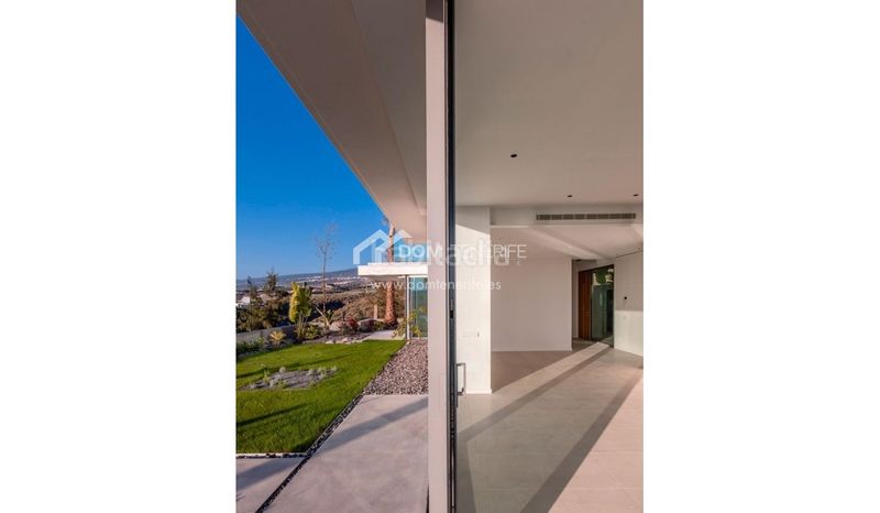 Foto bd4cb393-2013-4668-be2f-54e9d8191110. Casa amb aparcament piscina a Abama Guía de Isora