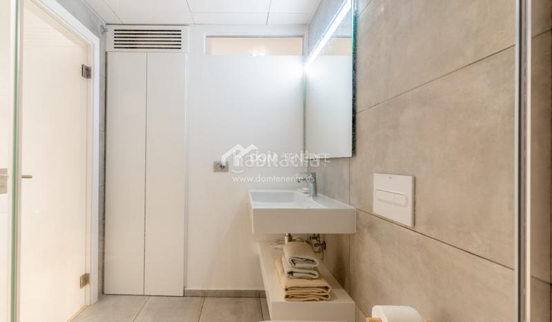 Foto 748ac6e4-c1fd-4b31-bf2c-688f5edfaab0. Etagenwohnung mit pool in Casco Urbano Adeje