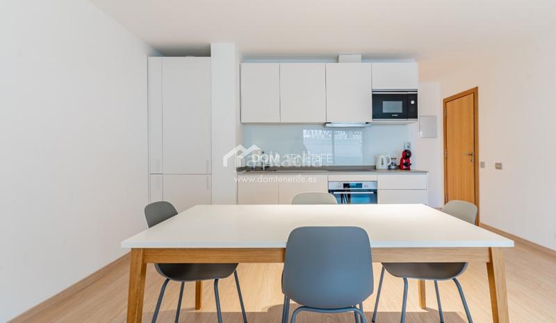 Foto 8176ae8a-8af3-4379-ba49-a7b43c60268e. Etagenwohnung mit pool in Casco Urbano Adeje