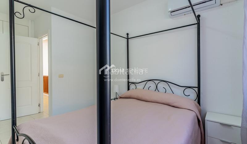 Foto 0ae9bf4e-a164-4be2-bf84-fc9bc3d671e0. Casa amb aparcament a Fañabé - Ifonche y Benítez Adeje