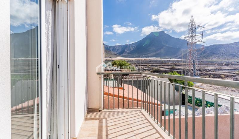 Foto 370fdde4-ea00-4f77-82ad-fd4b3d5ea134. Casa amb aparcament a Fañabé - Ifonche y Benítez Adeje