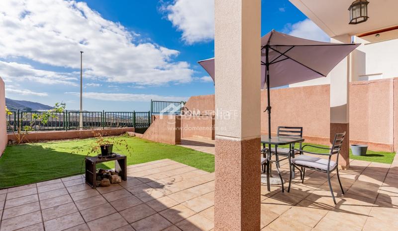 Foto f848051b-7822-4b7b-b3b5-241733190342. Casa amb aparcament a Fañabé - Ifonche y Benítez Adeje