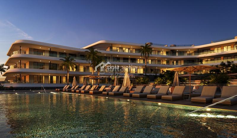 Foto ee8997ff-28eb-46e0-ae9d-46f4199b3f3f. Pis amb aparcament piscina a Playa Fañabé Alto Adeje