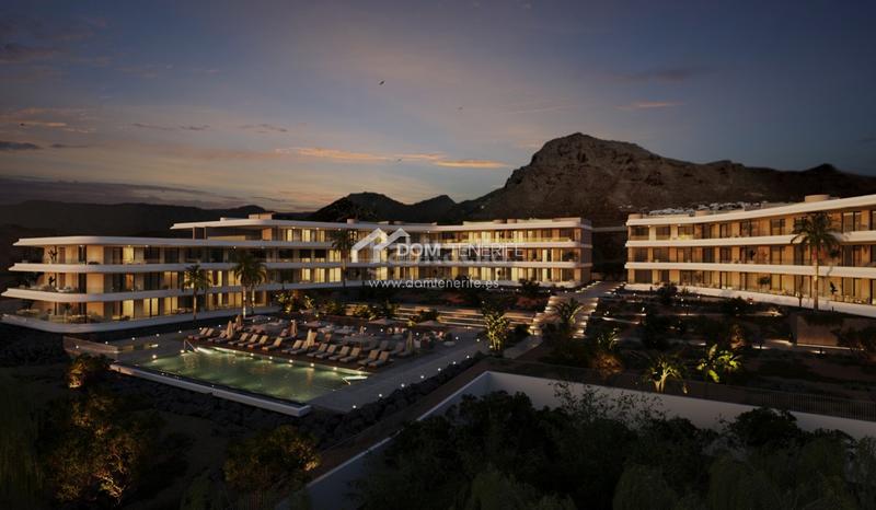 Foto 023be66e-3e39-41f6-8d1d-edcc4e3d1e45. Pis amb aparcament piscina a Playa Fañabé Alto Adeje