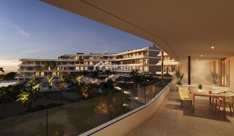 Foto a04e2674-fb43-4d21-b4d8-d0645230e3d5. Pis amb aparcament piscina a Playa Fañabé Alto Adeje