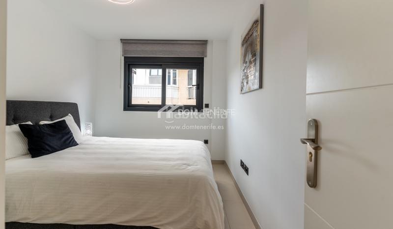 Foto 3cb6027a-6e6c-48eb-9925-6f60500ca0f3. Etagenwohnung mit parking pool in Casco Urbano Adeje