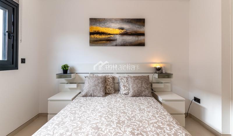 Foto 4112d5e3-d41b-4821-b29e-4c479e28f1fd. Etagenwohnung mit parking pool in Casco Urbano Adeje