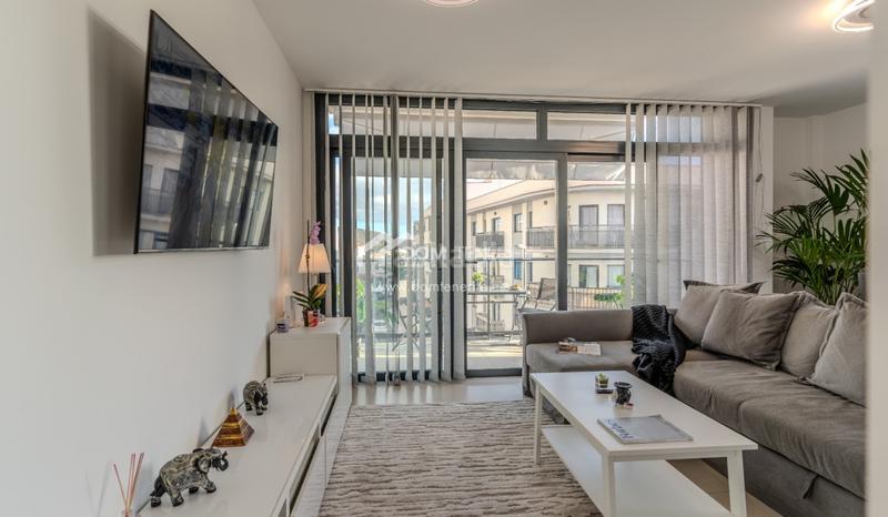 Foto 70afe6f5-77c6-4bce-8871-3c3f42366595. Etagenwohnung mit parking pool in Casco Urbano Adeje