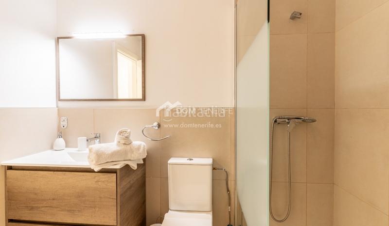 Foto 959a4e34-aced-4ec2-82c8-c9aa7b51b88e. Etagenwohnung mit parking pool in Casco Urbano Adeje