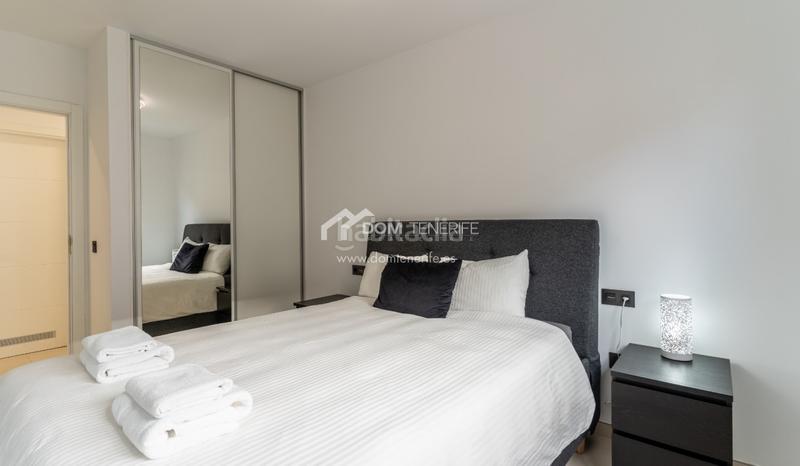 Foto b554c058-12f3-41aa-ae42-1214502498ce. Etagenwohnung mit parking pool in Casco Urbano Adeje