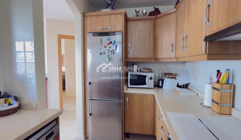 Foto 5a169cac-cab6-46dc-8988-1775b24c6882. Etagenwohnung mit parking pool in La Caleta Adeje