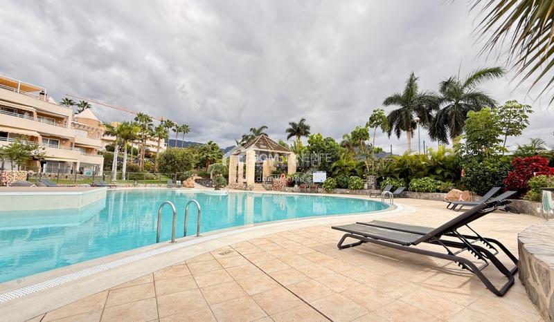 Foto 6be1696a-4bfb-4096-9c4f-ea6f89c7a1bd. Etagenwohnung mit parking pool in La Caleta Adeje