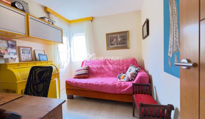 Foto 857d069e-0968-4fa7-838c-dffa8e6d05dc. Etagenwohnung mit parking pool in La Caleta Adeje