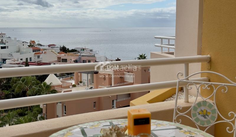 Foto 8ba88fe1-aed6-4c16-8bee-4c74cd7025d2. Etagenwohnung mit parking pool in La Caleta Adeje