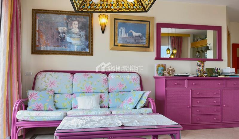 Foto 9dec0258-23f1-47ee-84ea-073f9885ac17. Etagenwohnung mit parking pool in La Caleta Adeje