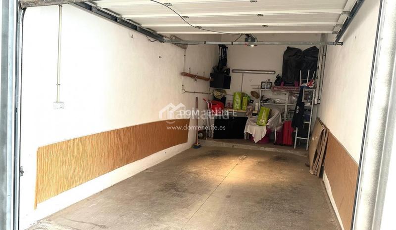 Foto f31444ee-29aa-4e4a-a22c-cb1cd3c59f37. Etagenwohnung mit parking pool in La Caleta Adeje