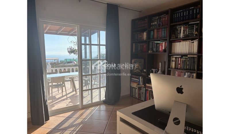 Foto 985d609e-f5b5-420f-9709-feba01293f8d. Casa amb aparcament a Playa de San Juan Guía de Isora