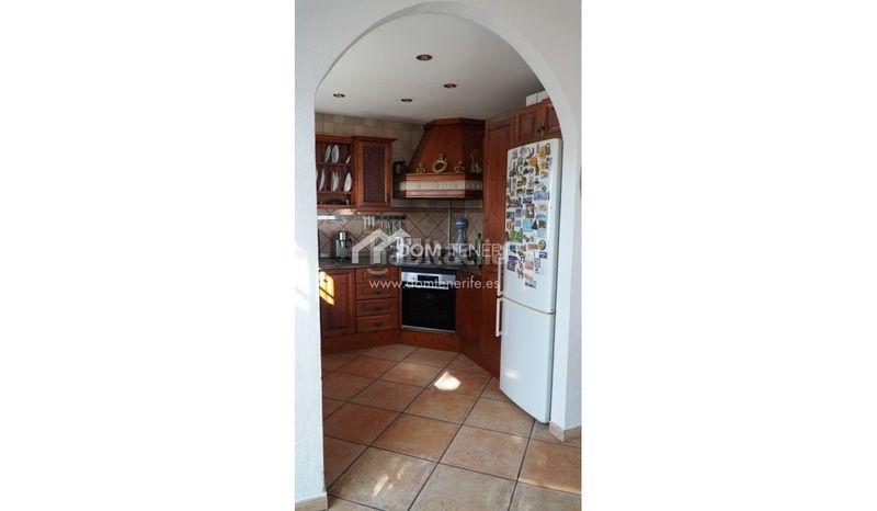 Foto a647acd1-91e4-47a7-ae05-eacca915871c. Casa amb aparcament a Playa de San Juan Guía de Isora