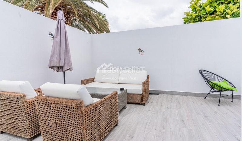 Foto 660e74d1-b2ef-4b19-a03b-8561c7cf5299. Casa amb aparcament piscina a San Eugenio Alto Adeje