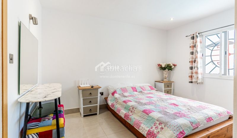 Foto 9d46ac34-a4f4-4513-a290-a0f5875d2644. Casa amb aparcament piscina a San Eugenio Alto Adeje
