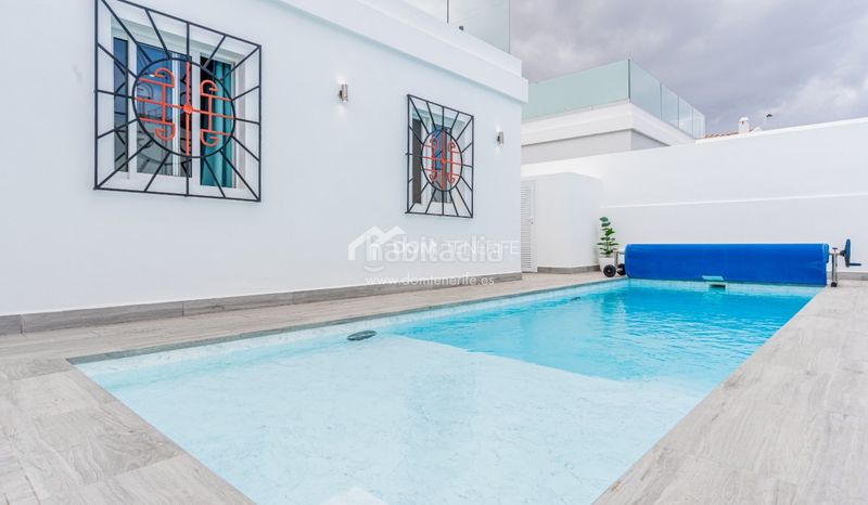 Foto d4215204-383e-4ee8-99e5-4a1f9b9626ee. Casa amb aparcament piscina a San Eugenio Alto Adeje