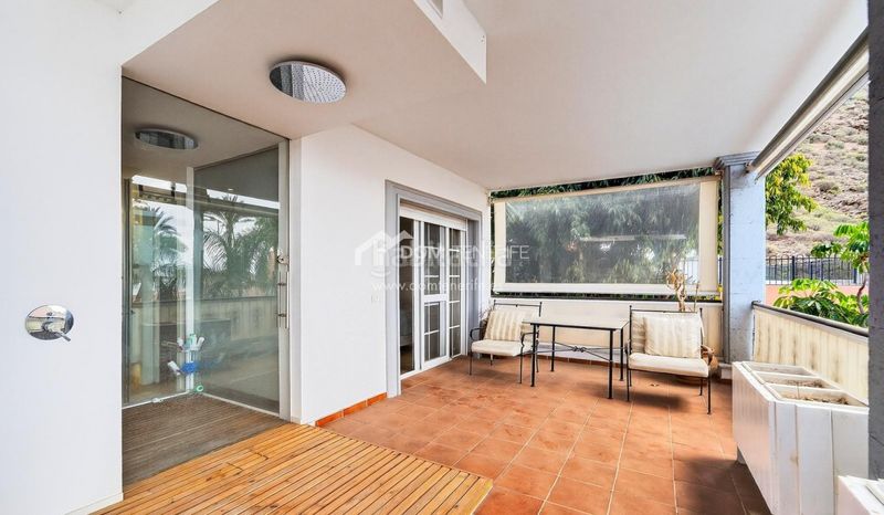 Foto 419c0527-c3c8-4b7f-ad81-f3f2dfddb643. Casa amb aparcament piscina a Los Cristianos Arona